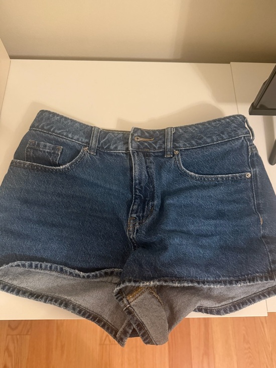 PacSun Pants - Pacsun High-Rise Denim Women’s Shorts - Blue size 27